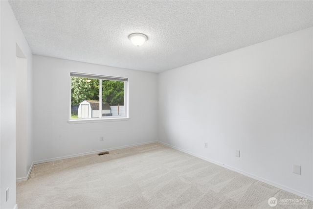 1804 157th Street Ct E, Tacoma, WA 98445