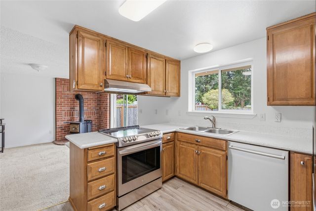1804 157th Street Ct E, Tacoma, WA 98445