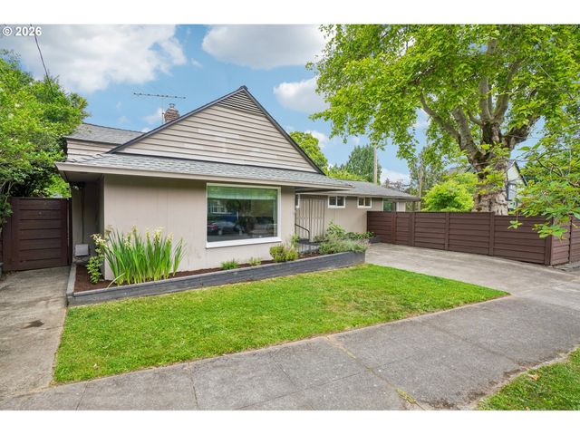 821 Se BUSH St, Portland, OR 97202