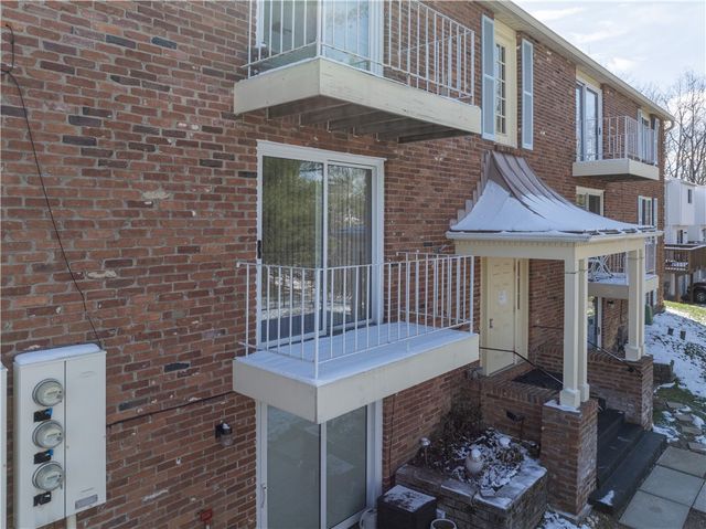 330 New World Dr., Jefferson Hills, PA 15025