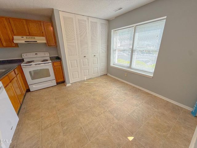 7718 Kelley Court, Raleigh, NC 27615