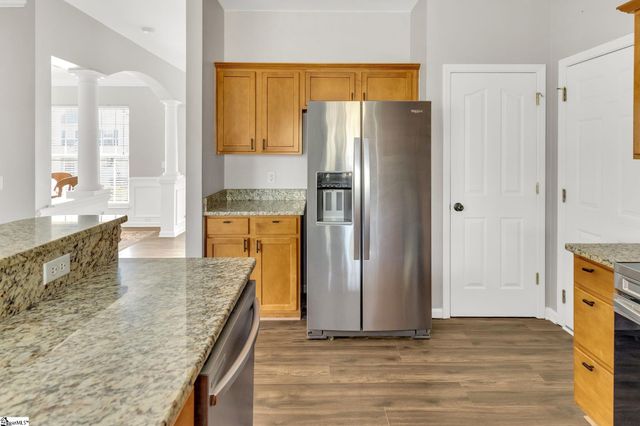 325 Stillwater Court, Simpsonville, SC 29681