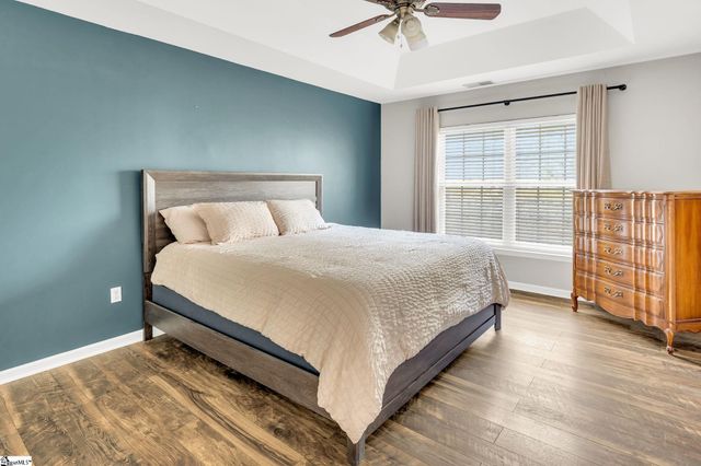 325 Stillwater Court, Simpsonville, SC 29681