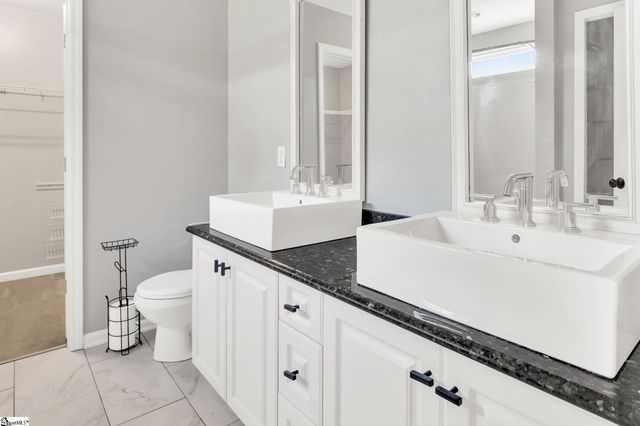 325 Stillwater Court, Simpsonville, SC 29681