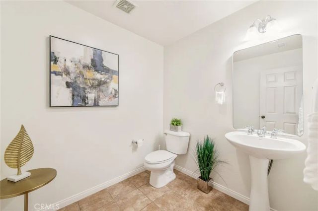 36 Trailing Ivy, Irvine, CA 92620
