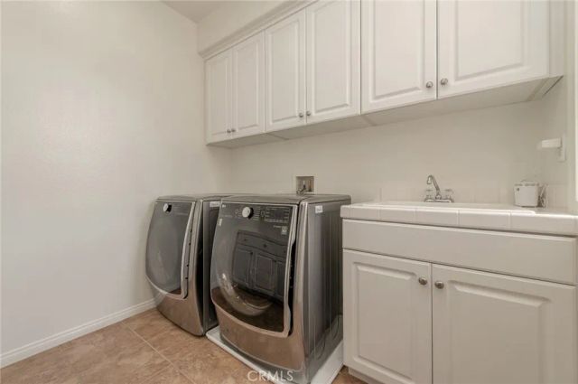 36 Trailing Ivy, Irvine, CA 92620