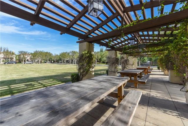 36 Trailing Ivy, Irvine, CA 92620