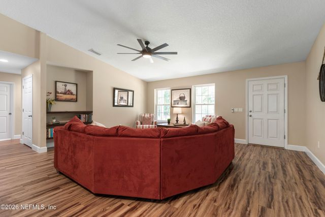 3296 N OLD DIXIE Highway, Bunnell, FL 32110