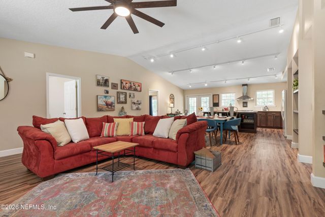 3296 N OLD DIXIE Highway, Bunnell, FL 32110