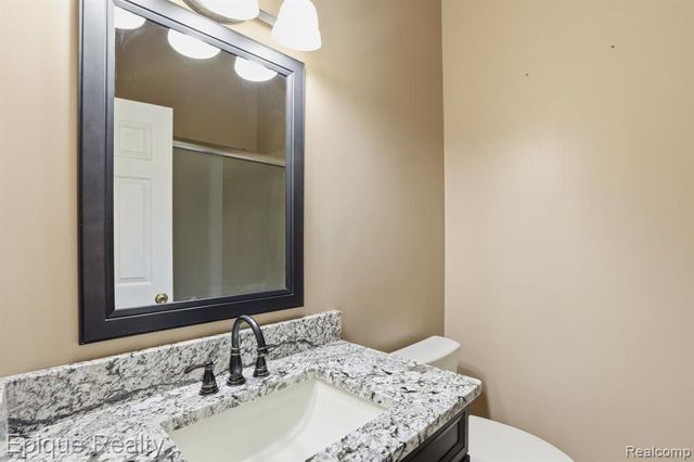 21370 Carlton Drive, Macomb, MI 48044