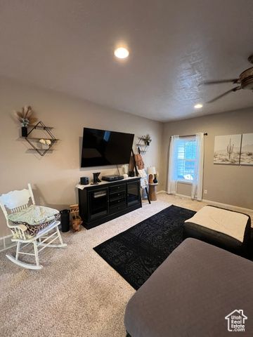 207 S STONEGATE DR, Roosevelt, UT 84066