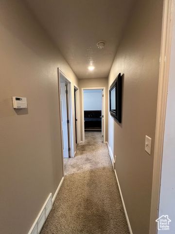 207 S STONEGATE DR, Roosevelt, UT 84066