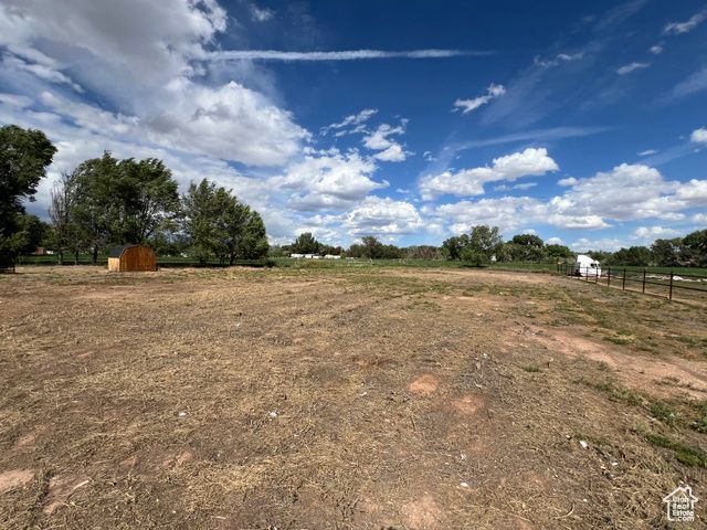 207 S STONEGATE DR, Roosevelt, UT 84066