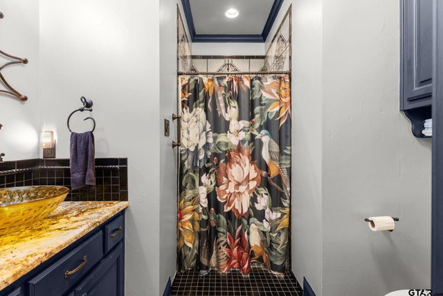 304 CR 2311, Mineola, TX 75773