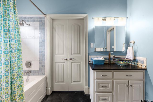 304 CR 2311, Mineola, TX 75773