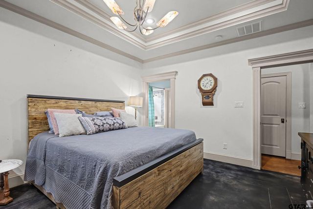 304 CR 2311, Mineola, TX 75773