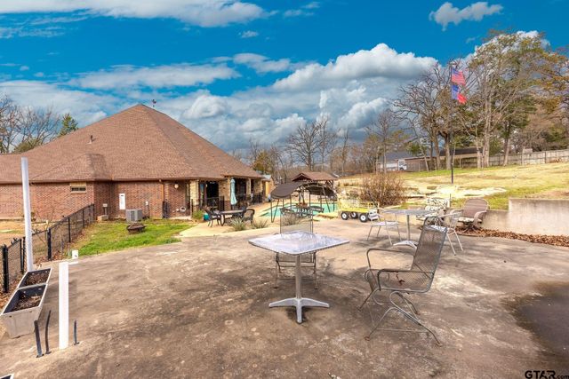 304 CR 2311, Mineola, TX 75773