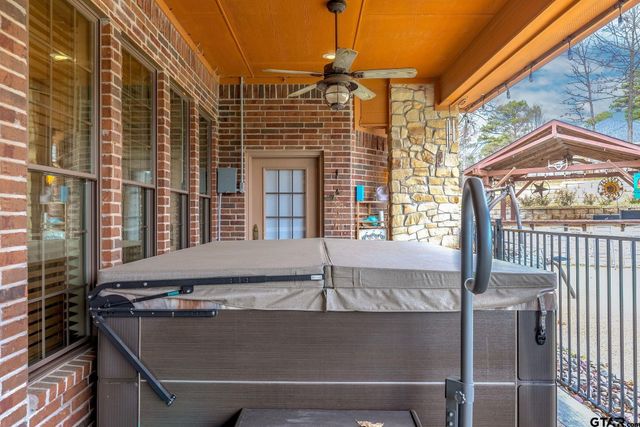 304 CR 2311, Mineola, TX 75773