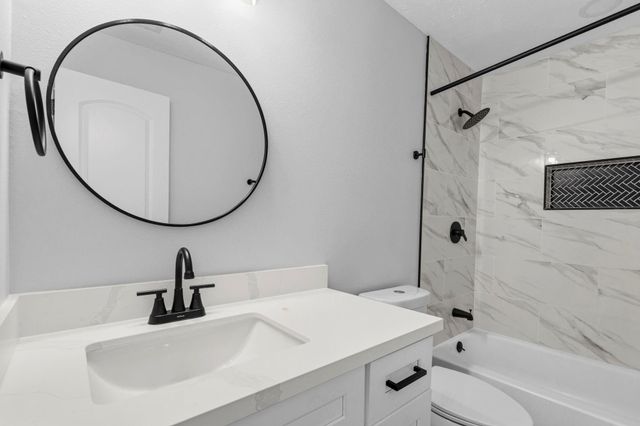 2429 Cliff Dale Street, Houston, TX 77091