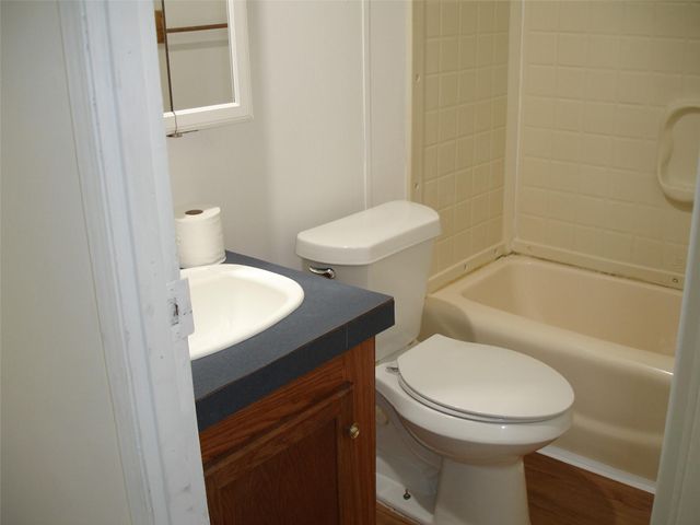 4201 Wells Drive 1, Pearland, TX 77584