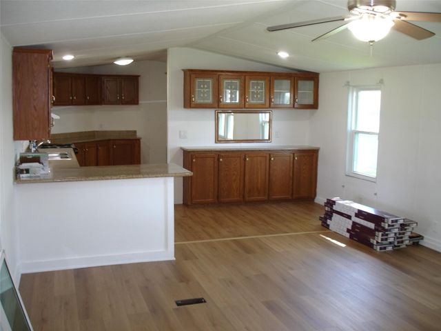 4201 Wells Drive 1, Pearland, TX 77584