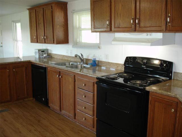 4201 Wells Drive 1, Pearland, TX 77584