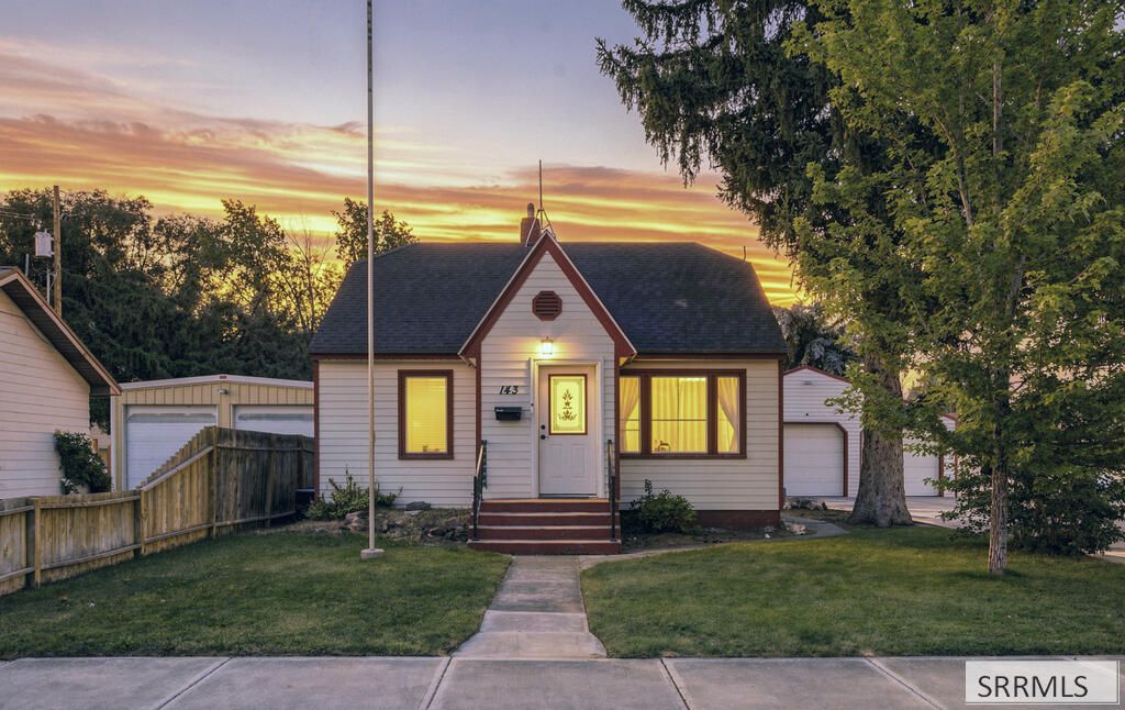 143 S 2nd W, Rigby, ID 83442