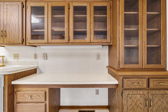 7521 Xerxes Avenue N, Brooklyn Park, MN 55444