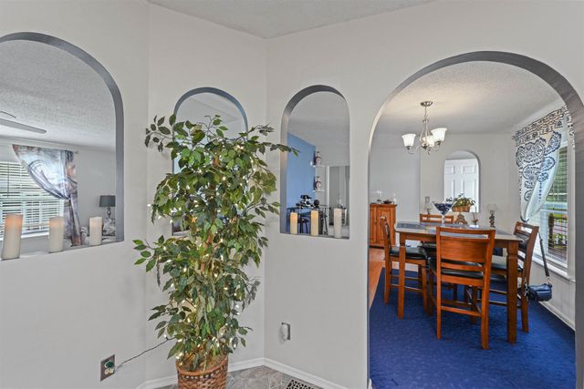 92 Hilltop Circle, Richmond, VT 05477