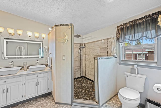 92 Hilltop Circle, Richmond, VT 05477
