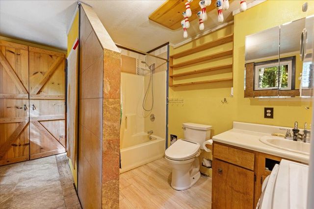 1745 REED CIRCLE, Fairbanks, AK 99709