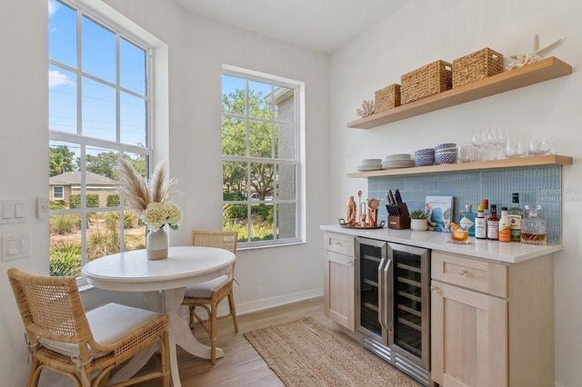 6054 54TH STREET N, St Petersburg, FL 33709