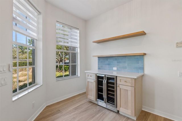 6054 54TH STREET N, St Petersburg, FL 33709