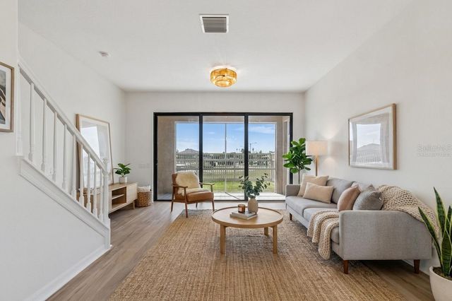 6054 54TH STREET N, St Petersburg, FL 33709