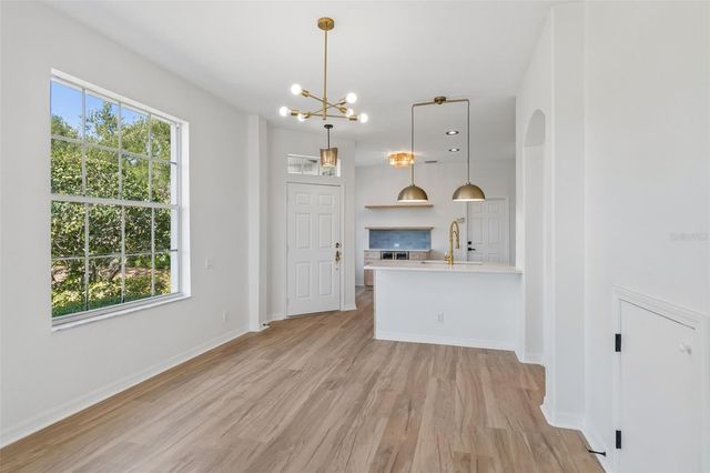 6054 54TH STREET N, St Petersburg, FL 33709