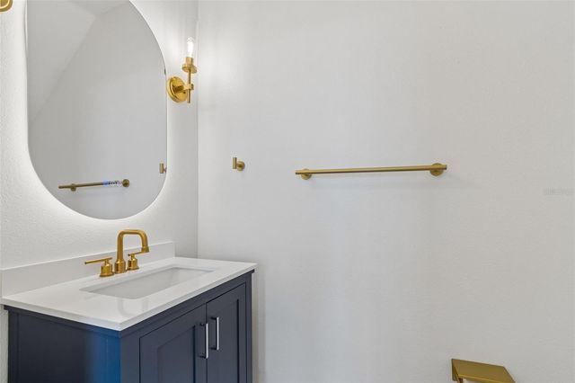 6054 54TH STREET N, St Petersburg, FL 33709