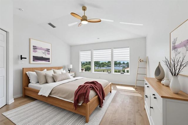 6054 54TH STREET N, St Petersburg, FL 33709