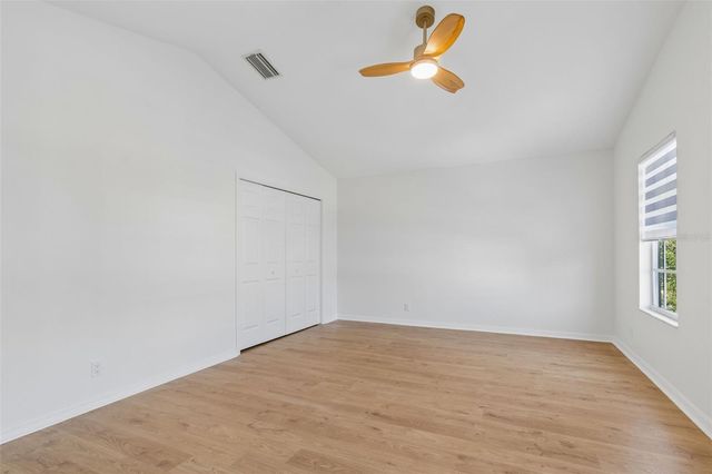 6054 54TH STREET N, St Petersburg, FL 33709