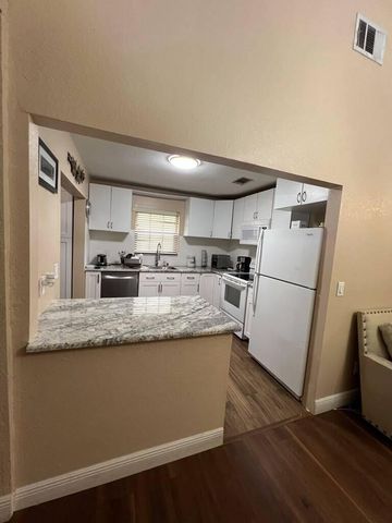 2290 SE Breckenridge Circle, Port St. Lucie, FL 34952