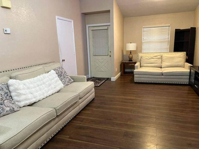 2290 SE Breckenridge Circle, Port St. Lucie, FL 34952