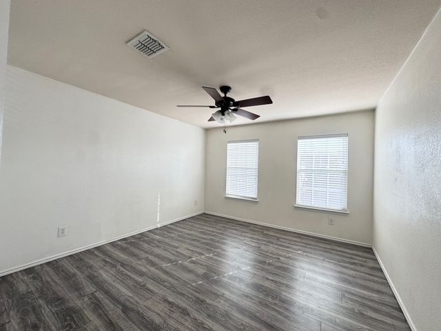 10125 Sourwood Drive, Fort Worth, TX 76244