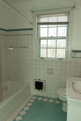 2556 Lakeland Dr, Nashville, TN 37214