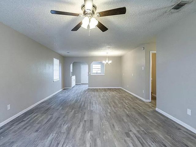 4634 Fordham Street, Lubbock, TX 79416