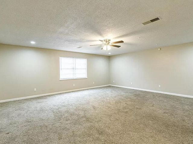 4634 Fordham Street, Lubbock, TX 79416