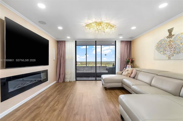 600 Three Islands Blvd 604, Hallandale Beach, FL 33009