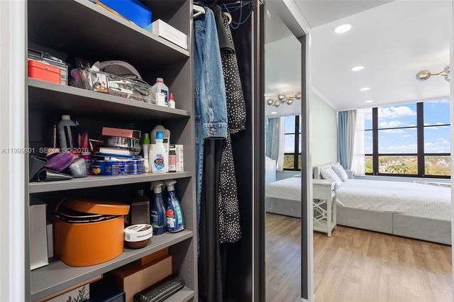 600 Three Islands Blvd 604, Hallandale Beach, FL 33009