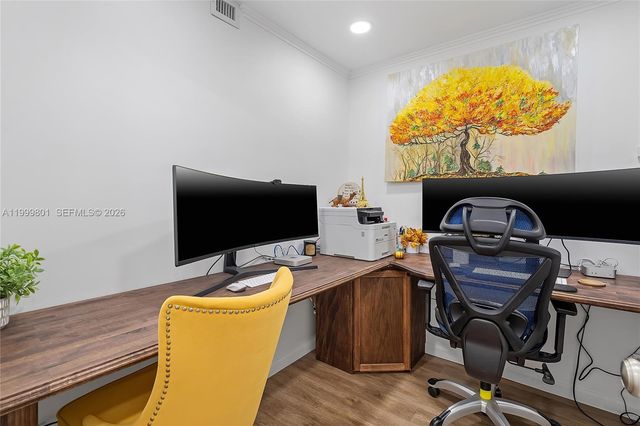 600 Three Islands Blvd 604, Hallandale Beach, FL 33009