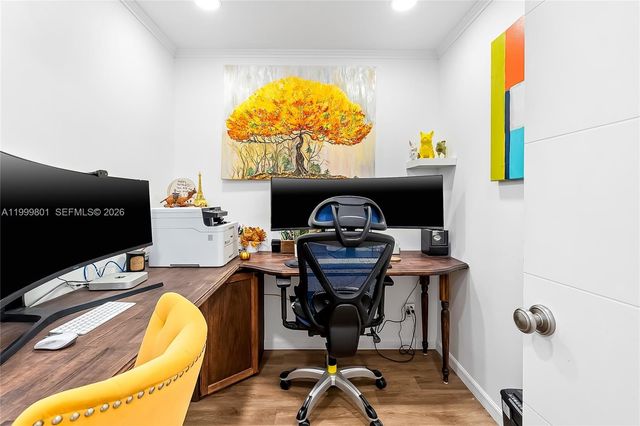 600 Three Islands Blvd 604, Hallandale Beach, FL 33009