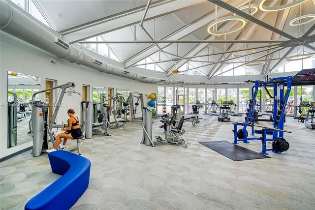 600 Three Islands Blvd 604, Hallandale Beach, FL 33009