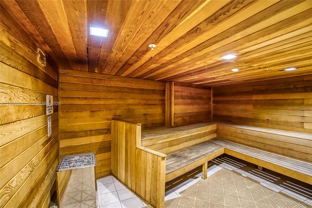 600 Three Islands Blvd 604, Hallandale Beach, FL 33009